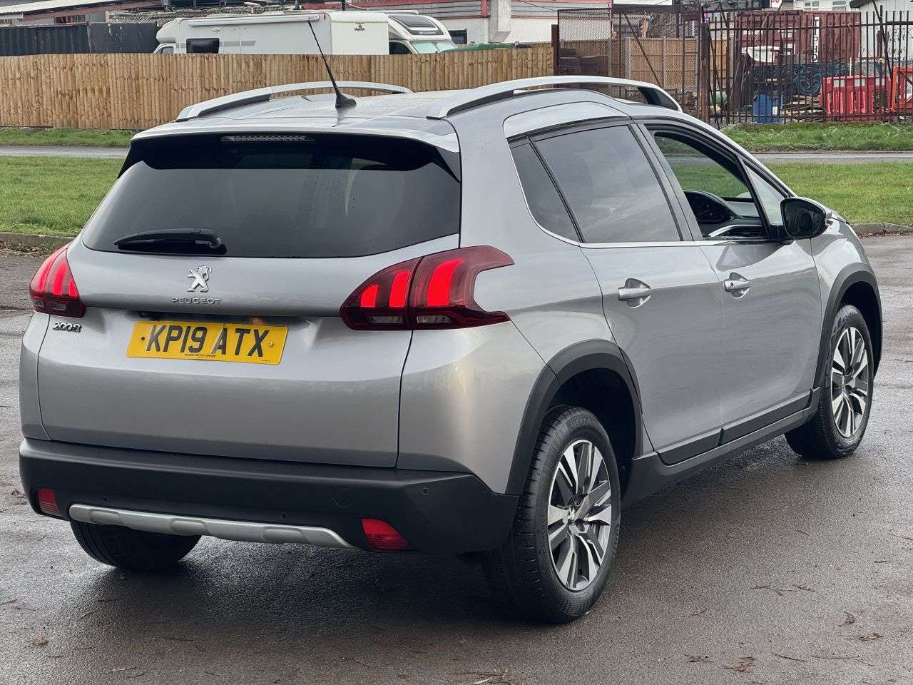 2019 PEUGEOT 2008 2019 PEUGEOT 2008