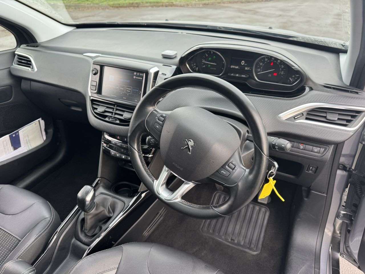 2019 PEUGEOT 2008 2019 PEUGEOT 2008