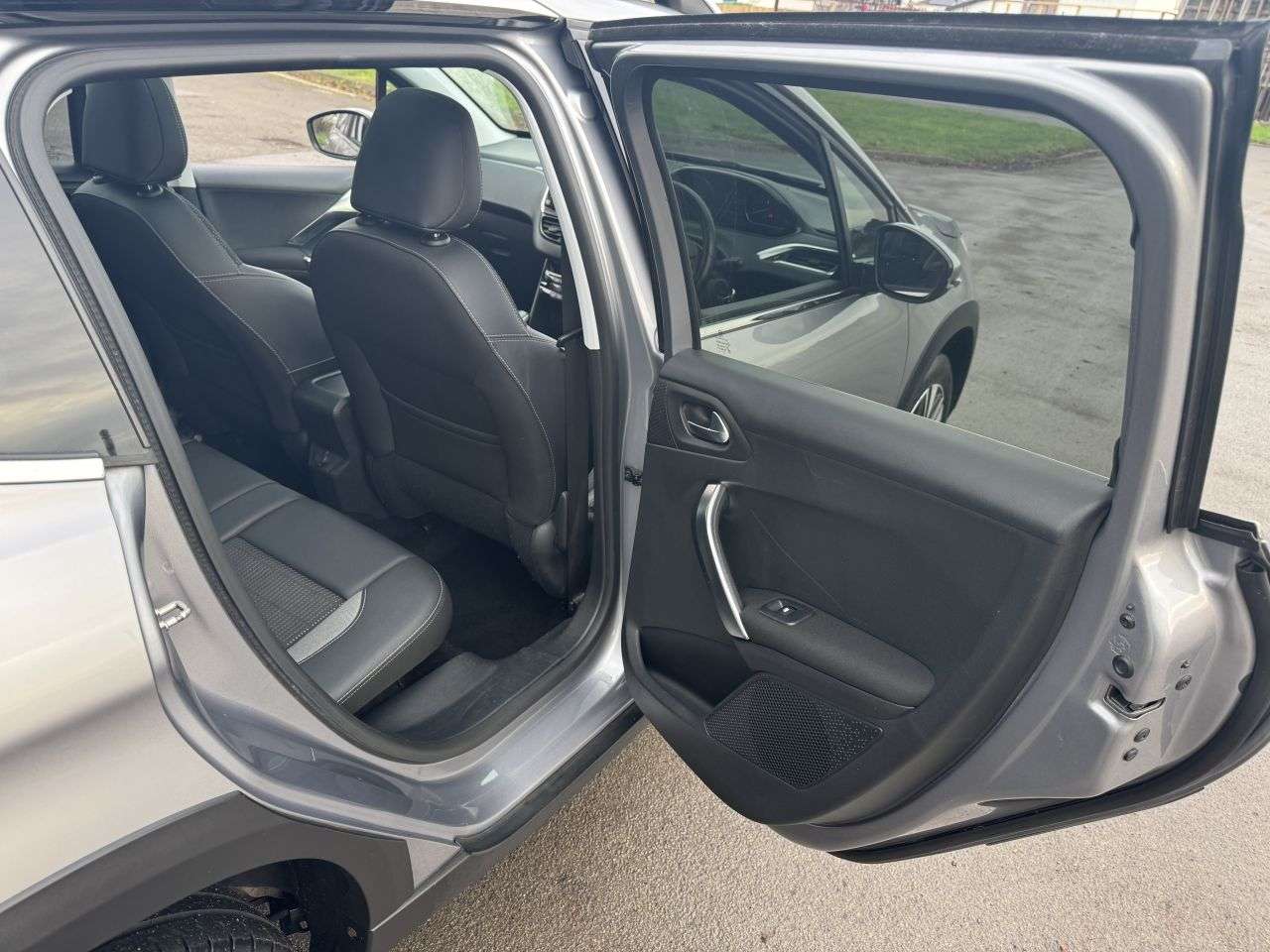 2019 PEUGEOT 2008 2019 PEUGEOT 2008