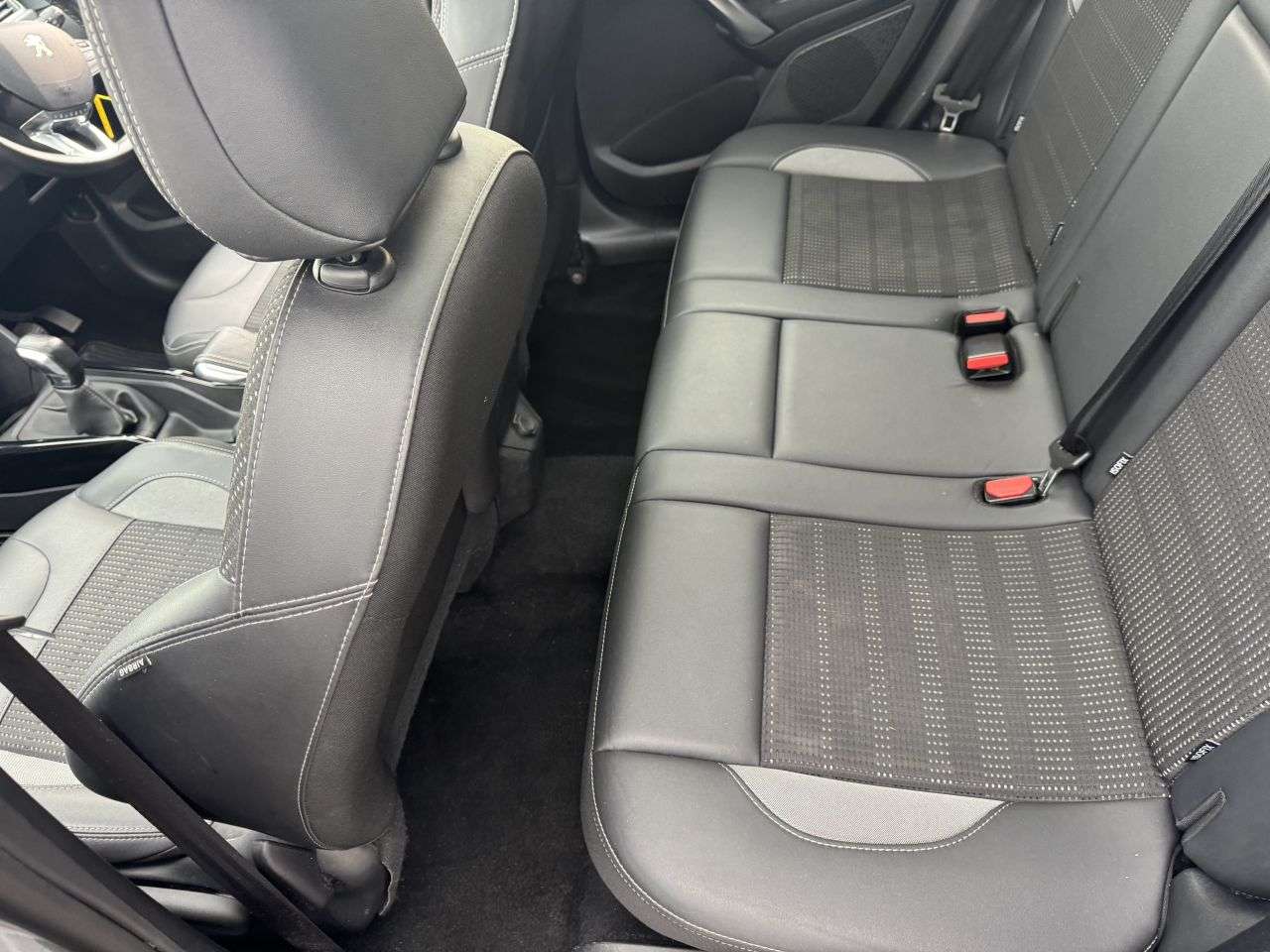 2019 PEUGEOT 2008 2019 PEUGEOT 2008