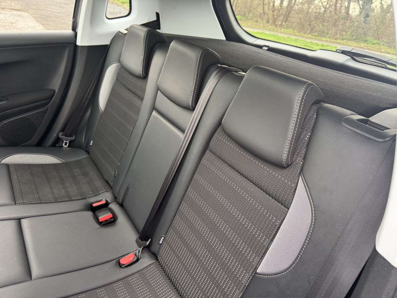 2019 PEUGEOT 2008 2019 PEUGEOT 2008