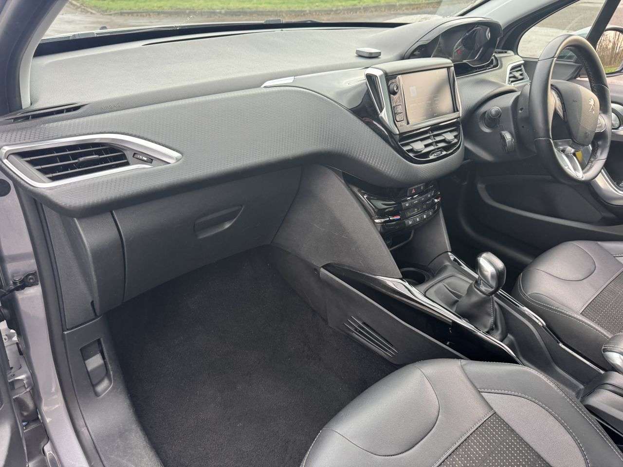 2019 PEUGEOT 2008 2019 PEUGEOT 2008