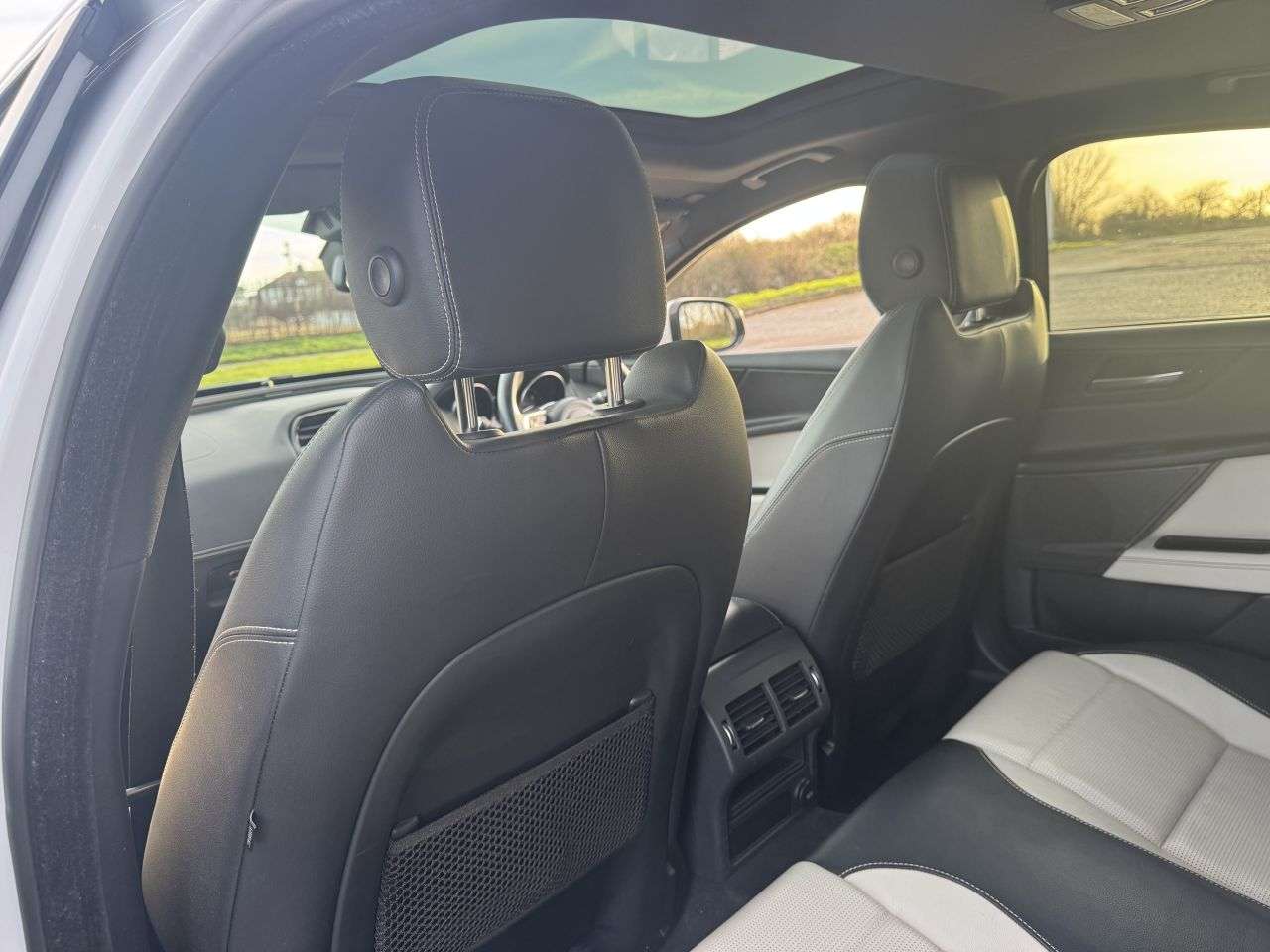 2016 JAGUAR XE 2016 JAGUAR XE