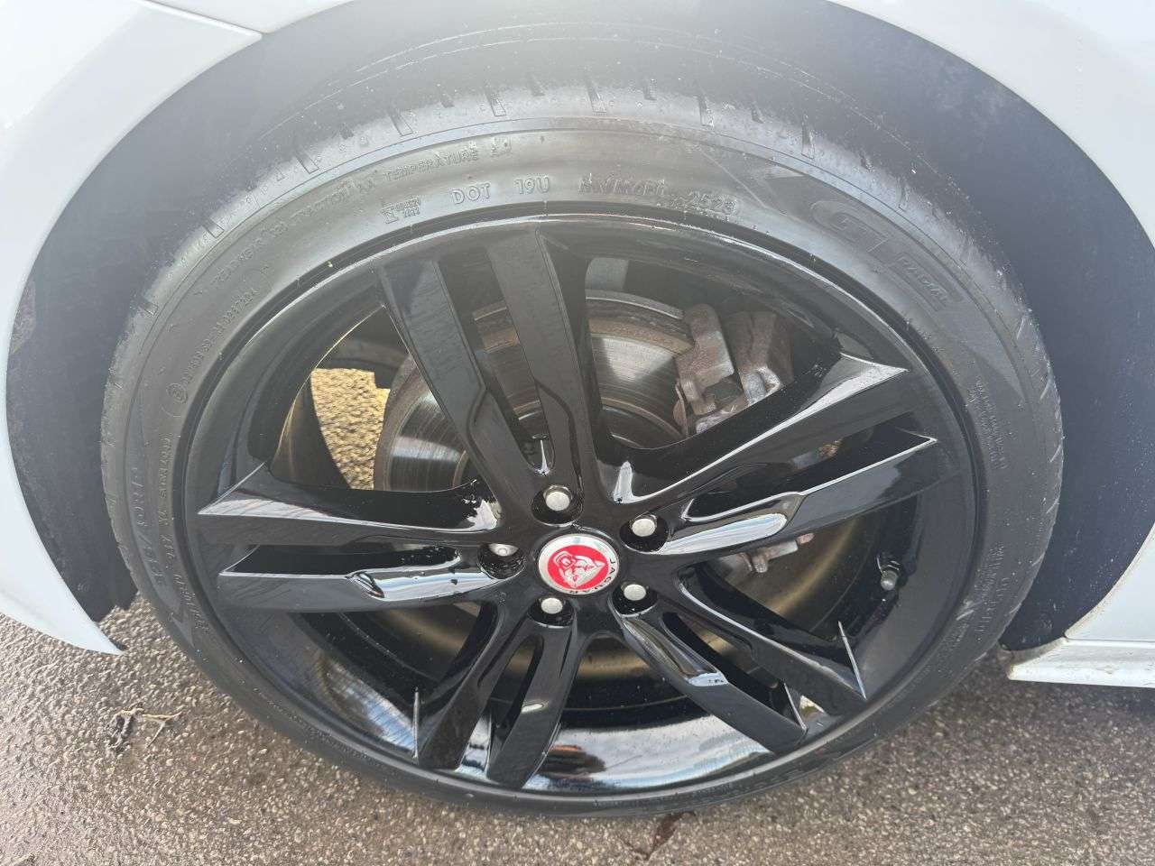 2016 JAGUAR XE 2016 JAGUAR XE