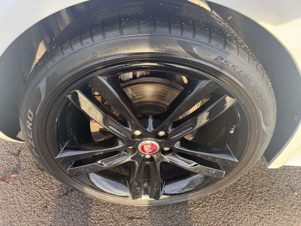 2016 JAGUAR XE 2016 JAGUAR XE