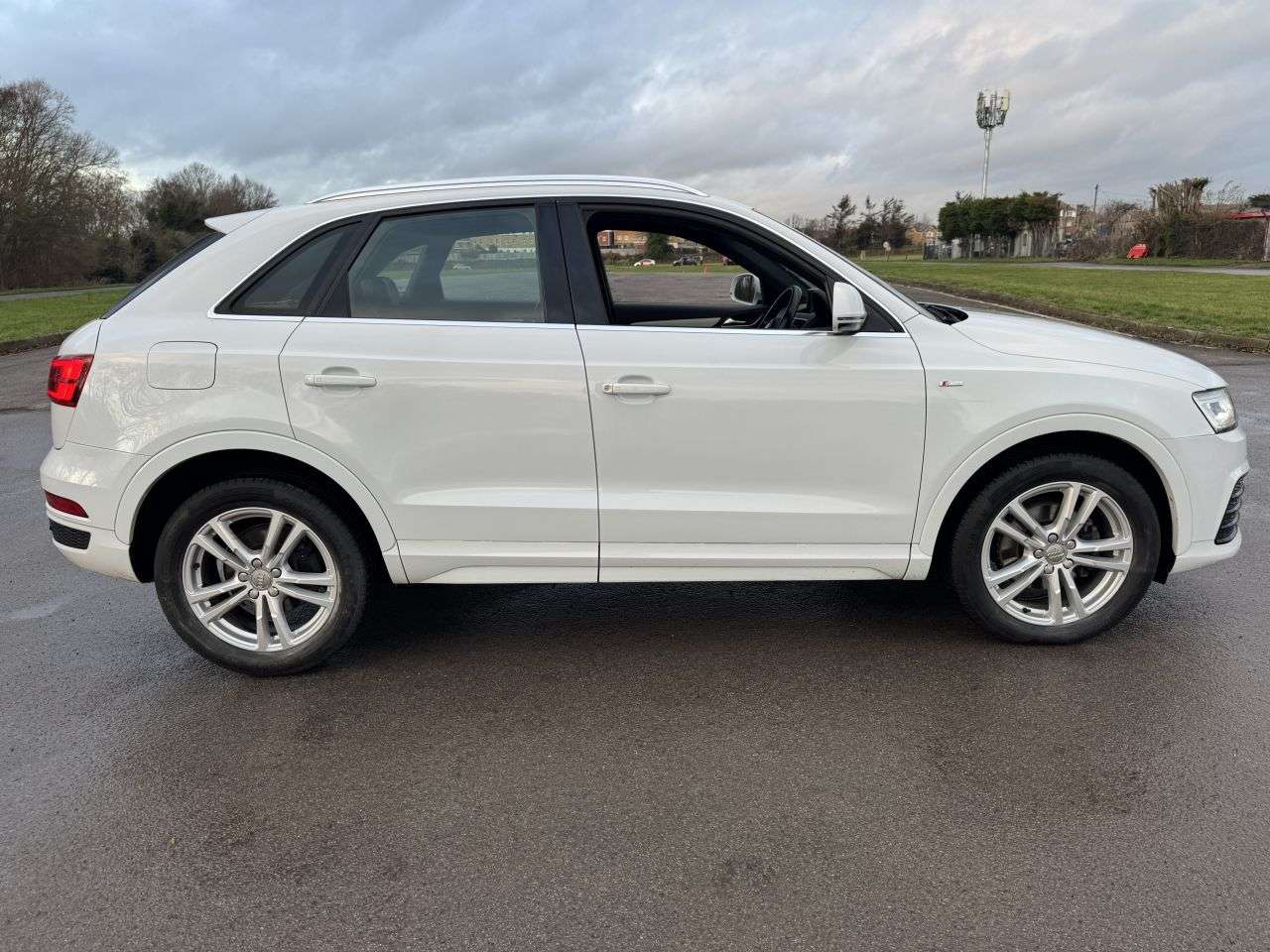 2016 AUDI Q3 2016 AUDI Q3