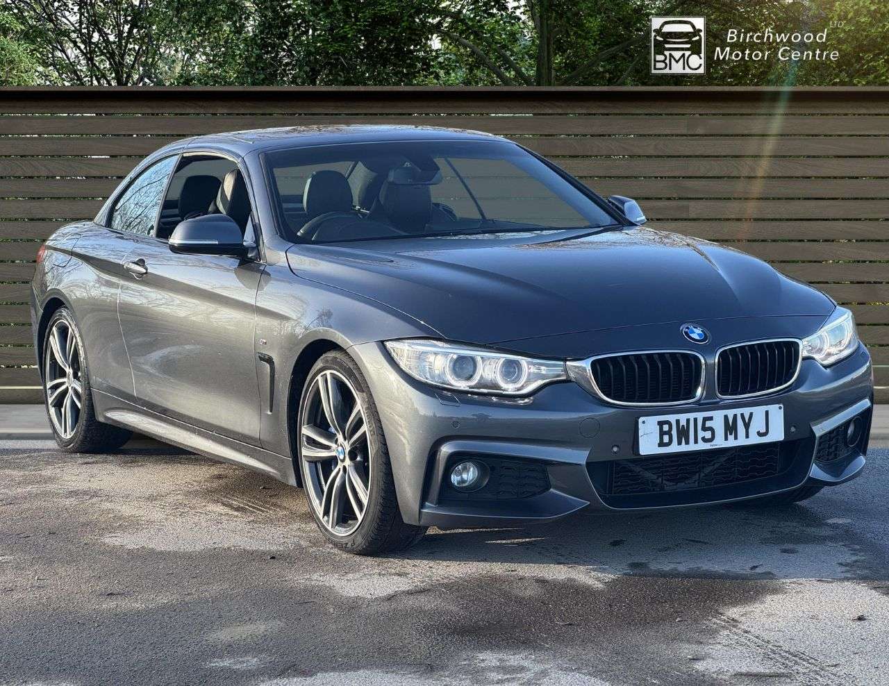 A 2015 BMW 4 SERIES 2.0 428i M Sport Convertible 2dr Petrol Auto Euro 6 (s/s) (245 ps) SERVICE A 2015 BMW 4 SERIES 2.0 428i M Sport Convertible 2dr Petrol Auto Euro 6 (s/s) (245 ps) SERVICE