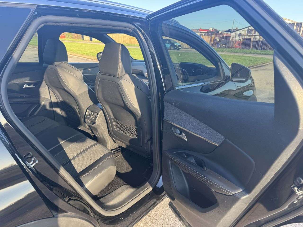 2018 PEUGEOT 3008 2018 PEUGEOT 3008