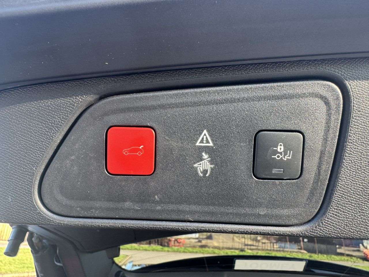 2018 PEUGEOT 3008 2018 PEUGEOT 3008