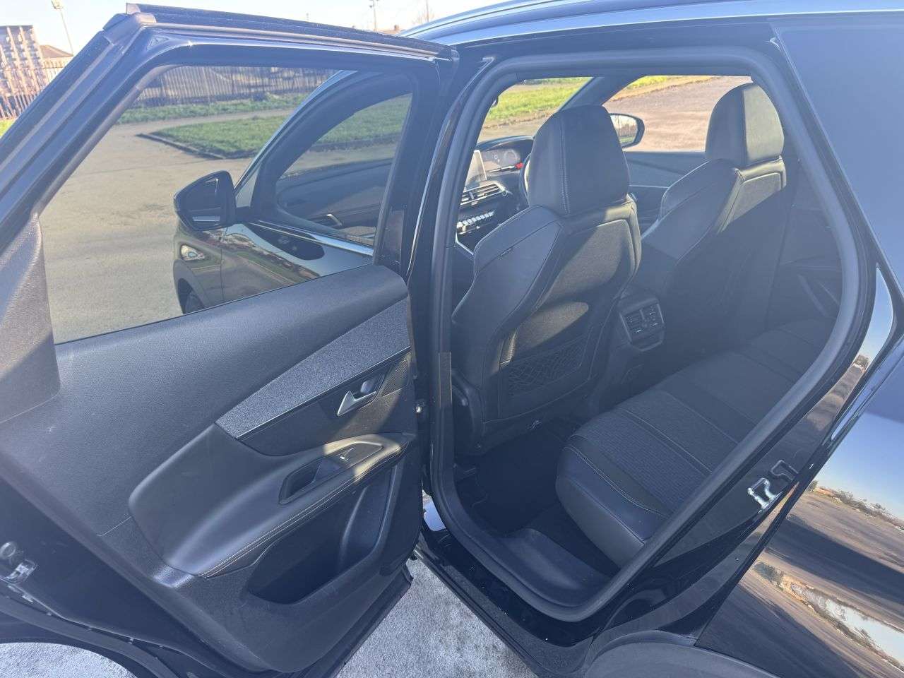 2018 PEUGEOT 3008 2018 PEUGEOT 3008