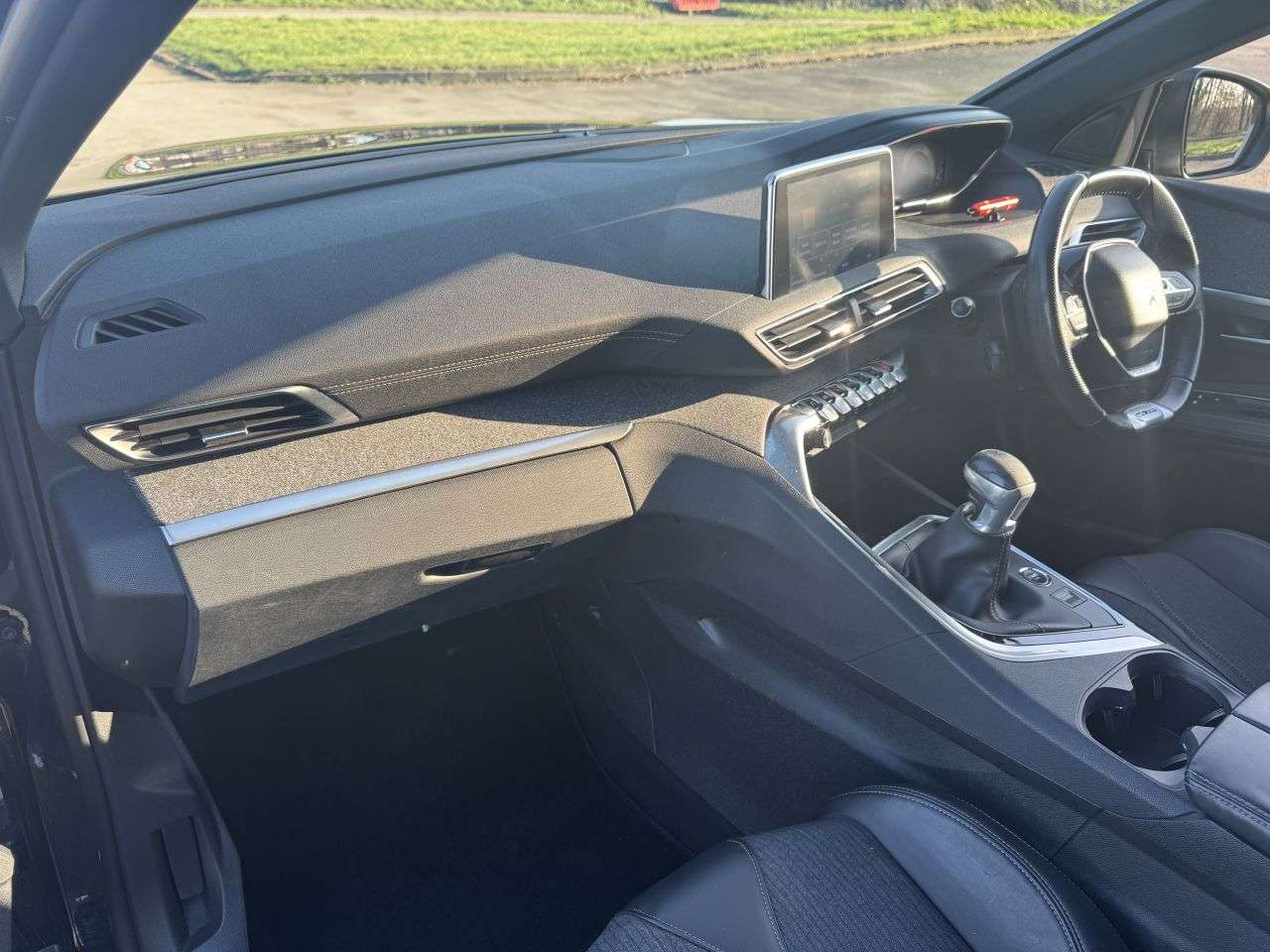 2018 PEUGEOT 3008 2018 PEUGEOT 3008