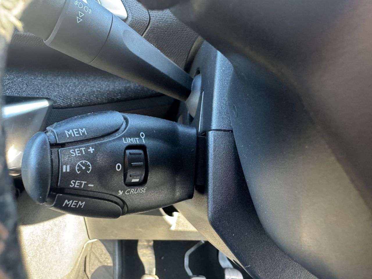 2018 PEUGEOT 3008 2018 PEUGEOT 3008