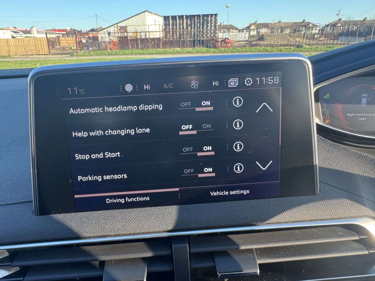 2018 PEUGEOT 3008 2018 PEUGEOT 3008