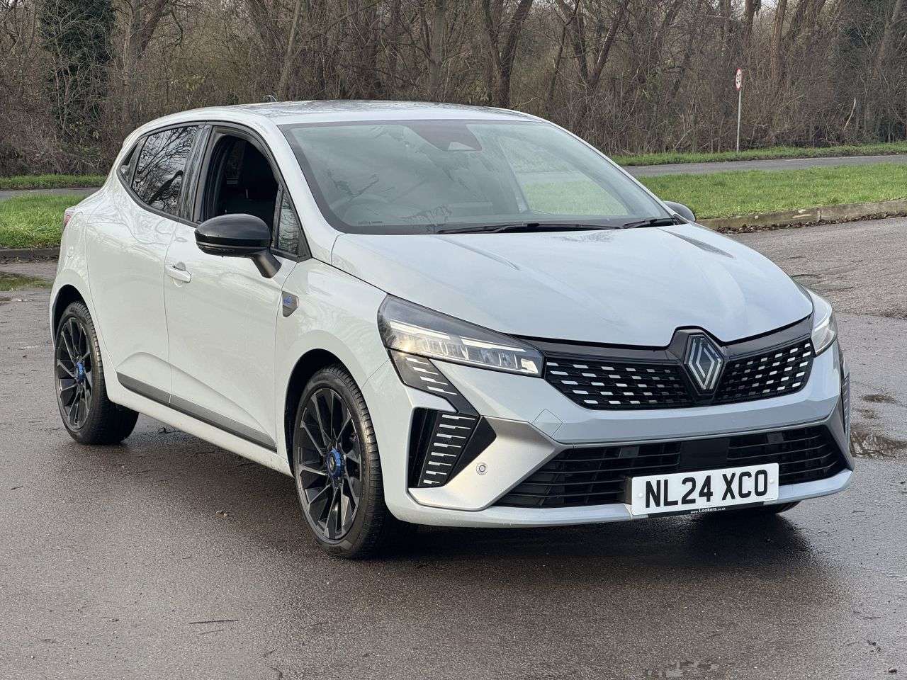 2024 RENAULT CLIO 2024 RENAULT CLIO