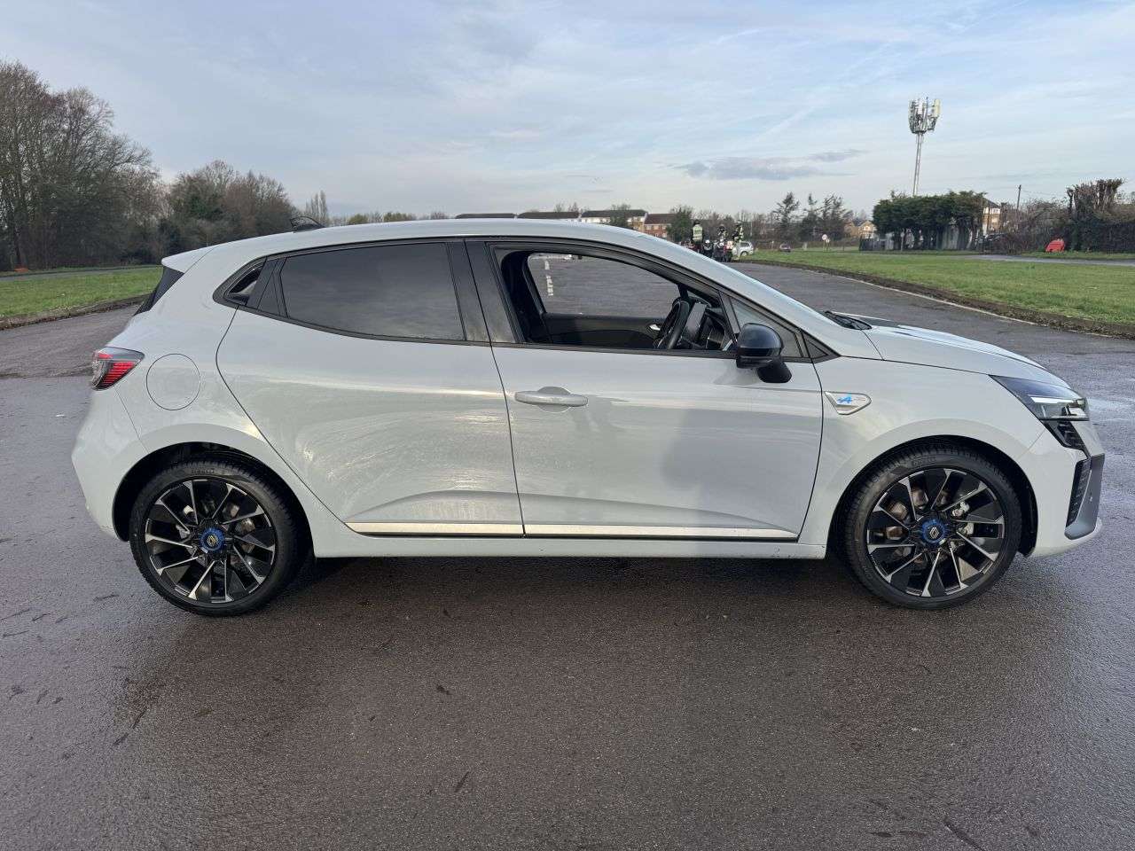 2024 RENAULT CLIO 2024 RENAULT CLIO