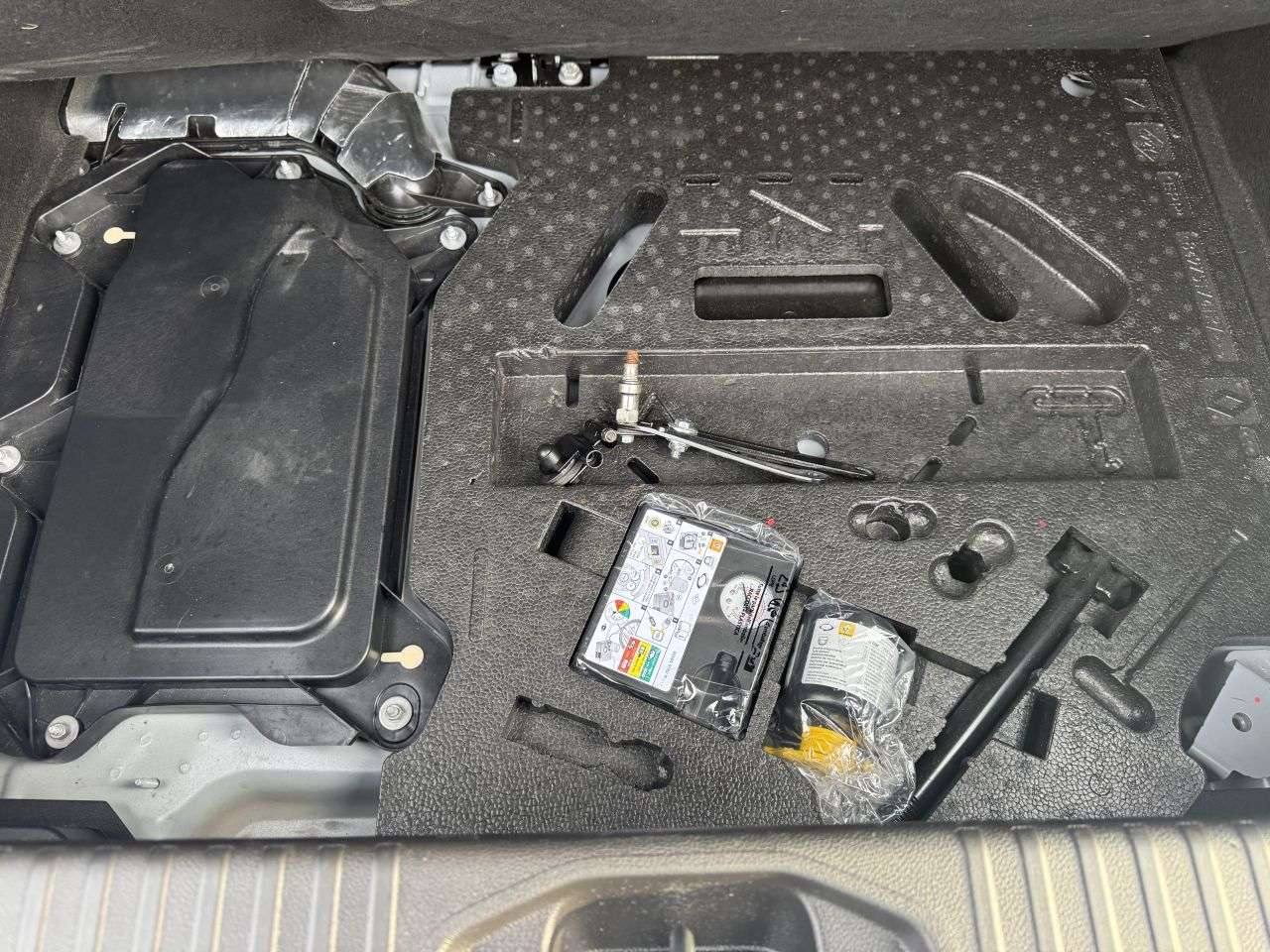 2024 RENAULT CLIO 2024 RENAULT CLIO