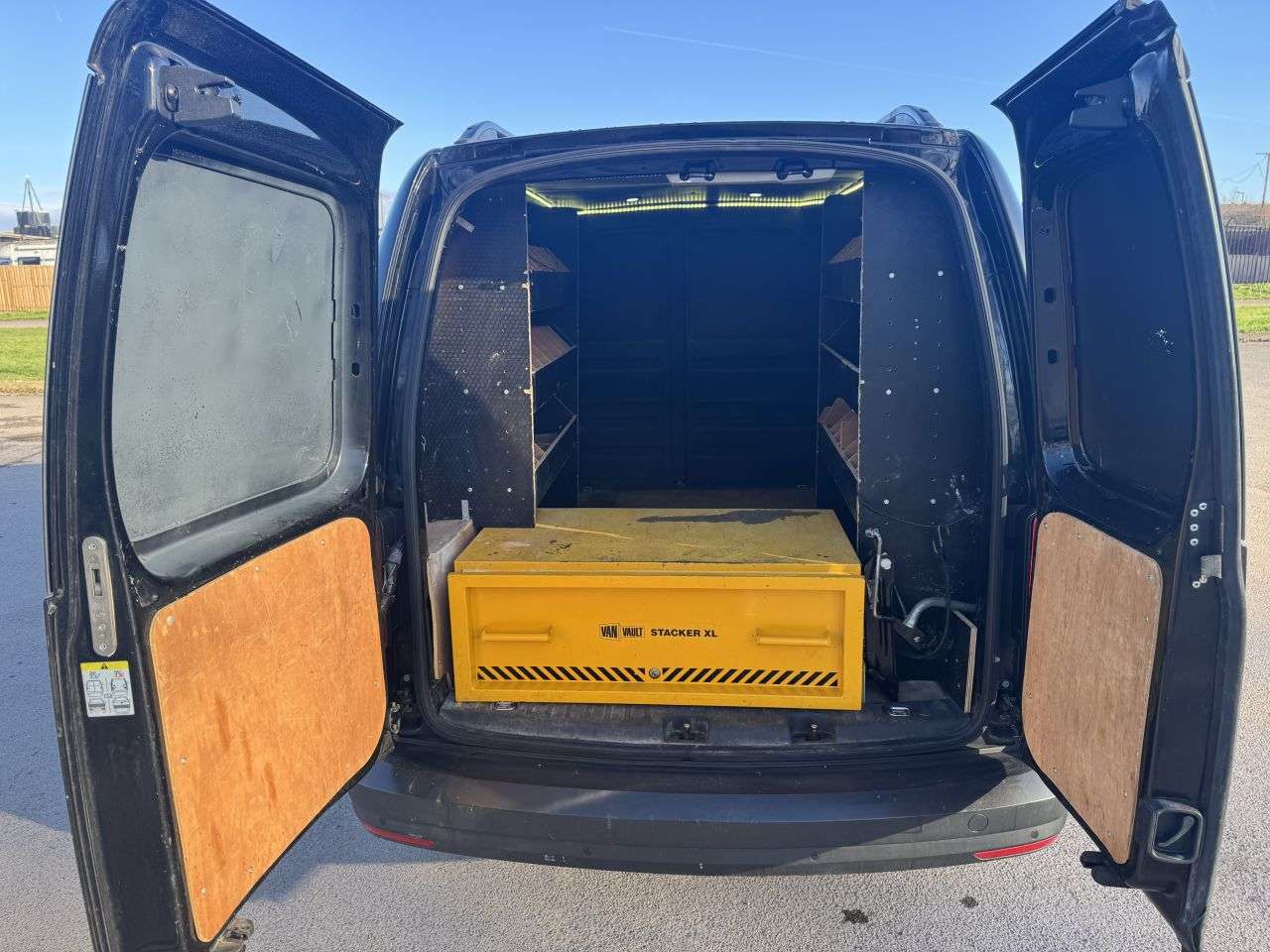 2016 VOLKSWAGEN CADDY MAXI 2016 VOLKSWAGEN CADDY MAXI