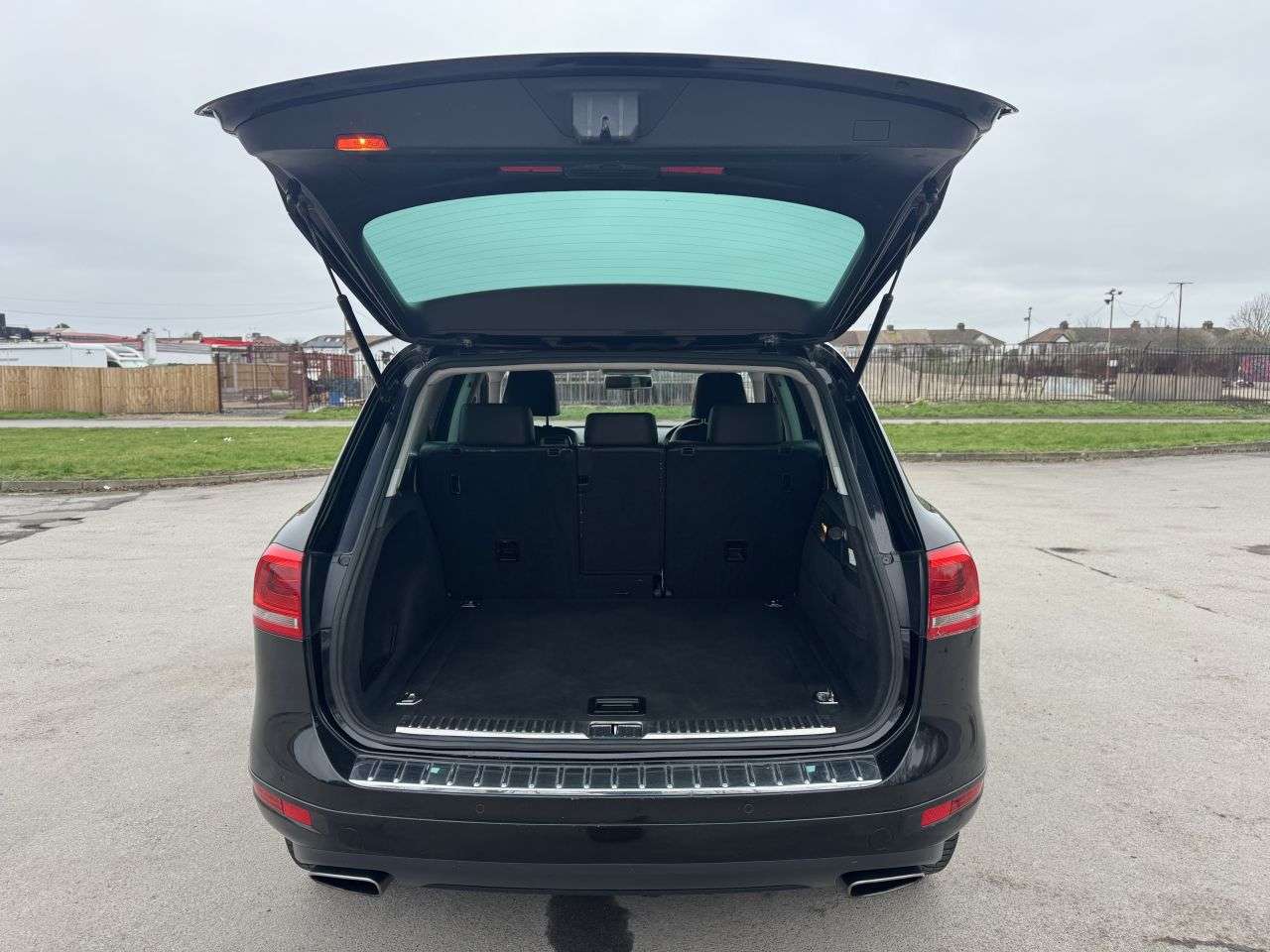 2012 VOLKSWAGEN TOUAREG 2012 VOLKSWAGEN TOUAREG