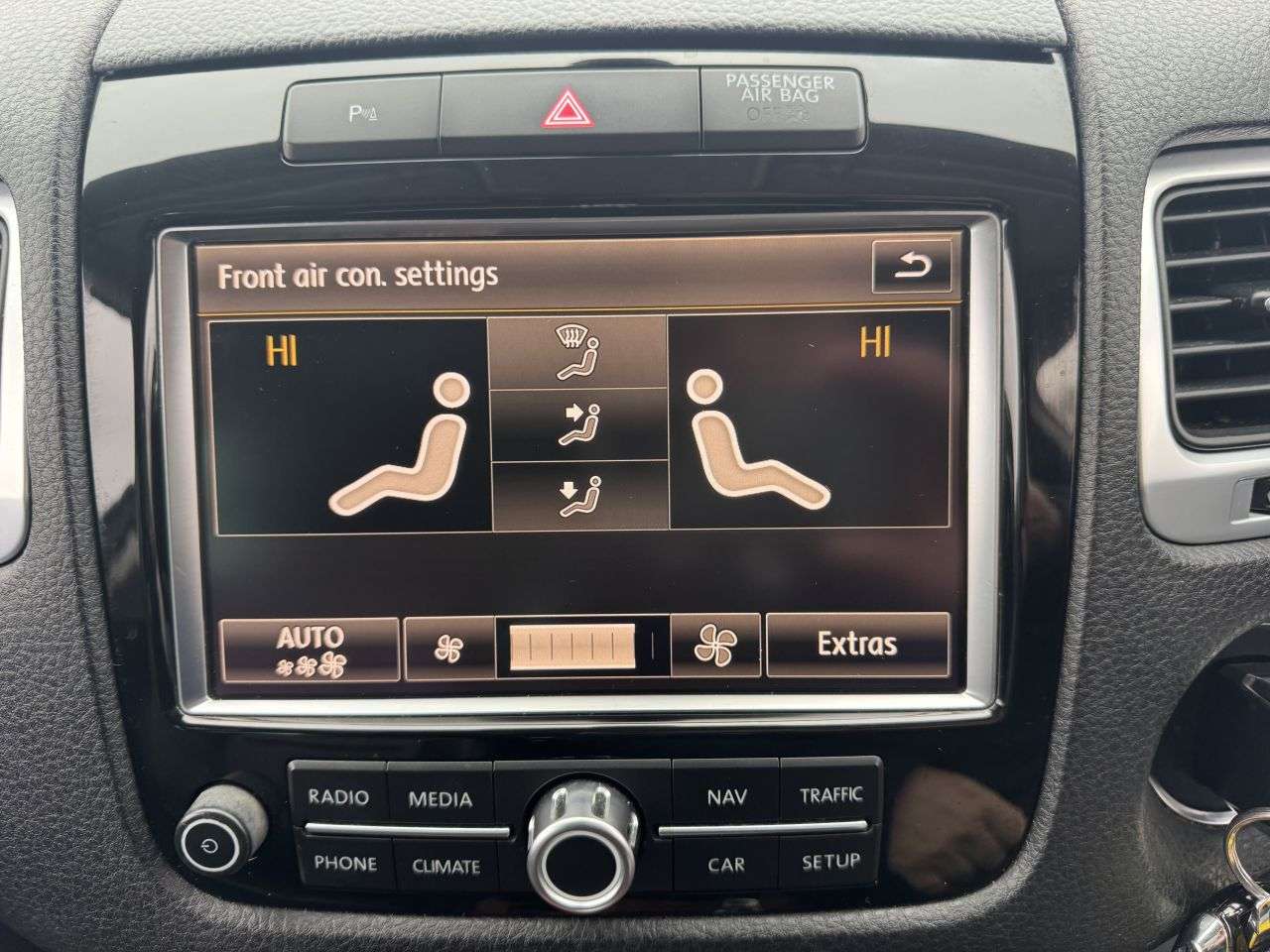 2012 VOLKSWAGEN TOUAREG 2012 VOLKSWAGEN TOUAREG