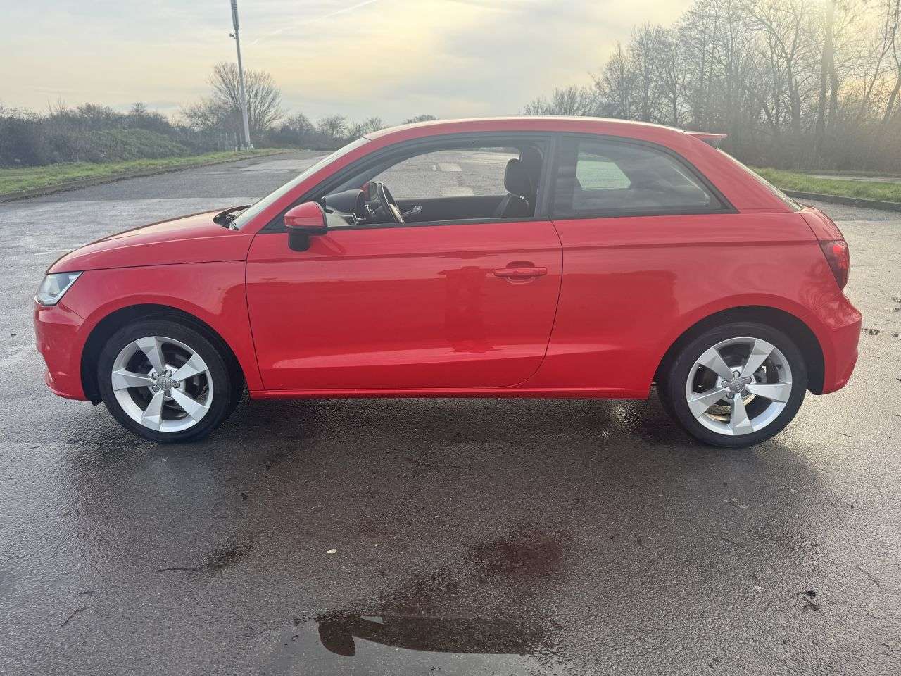 2017 AUDI A1 2017 AUDI A1