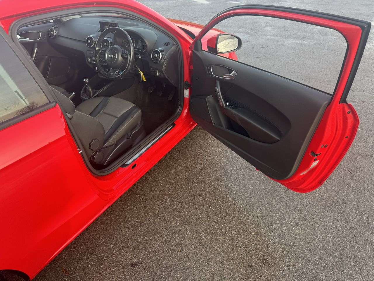 2017 AUDI A1 2017 AUDI A1