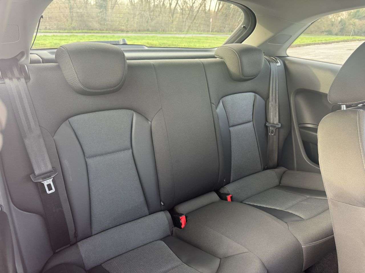 2017 AUDI A1 2017 AUDI A1