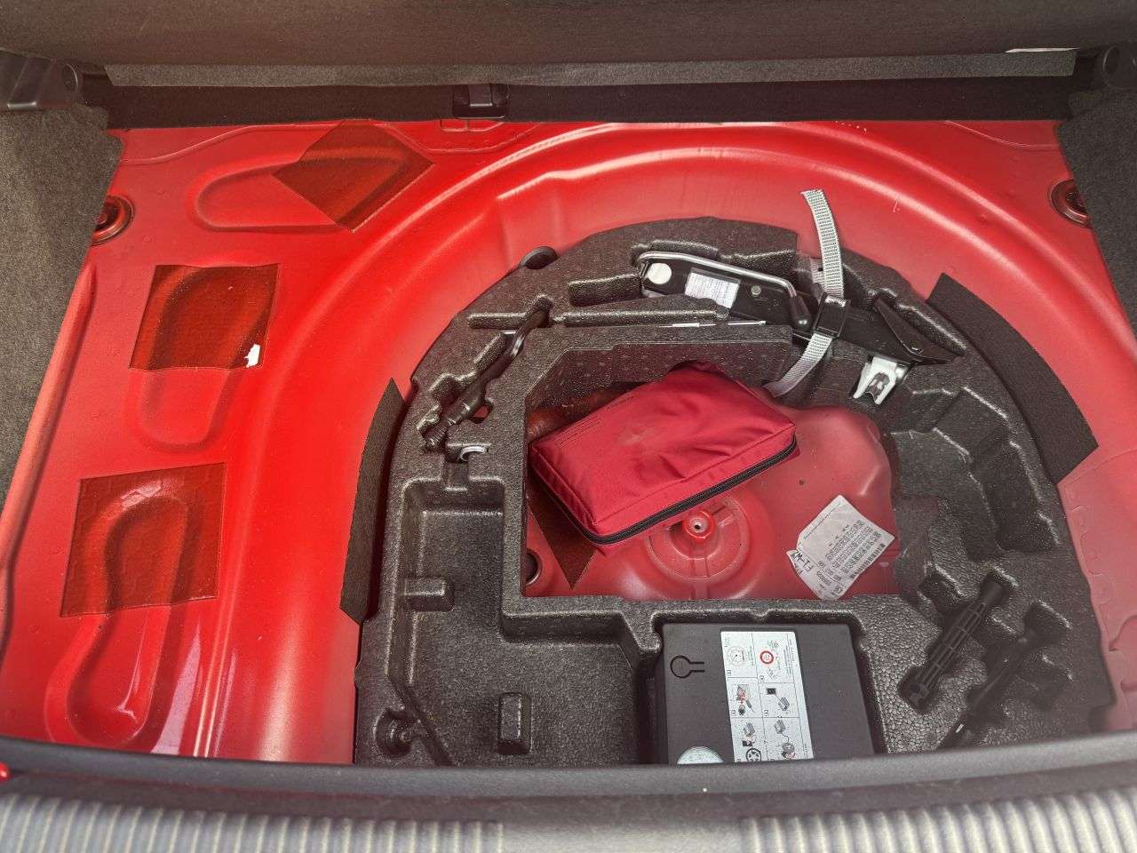 2017 AUDI A1 2017 AUDI A1