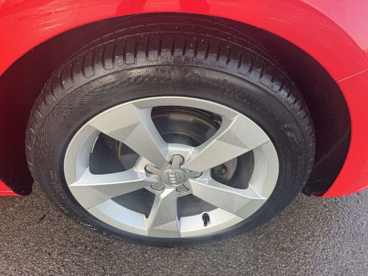 2017 AUDI A1 2017 AUDI A1