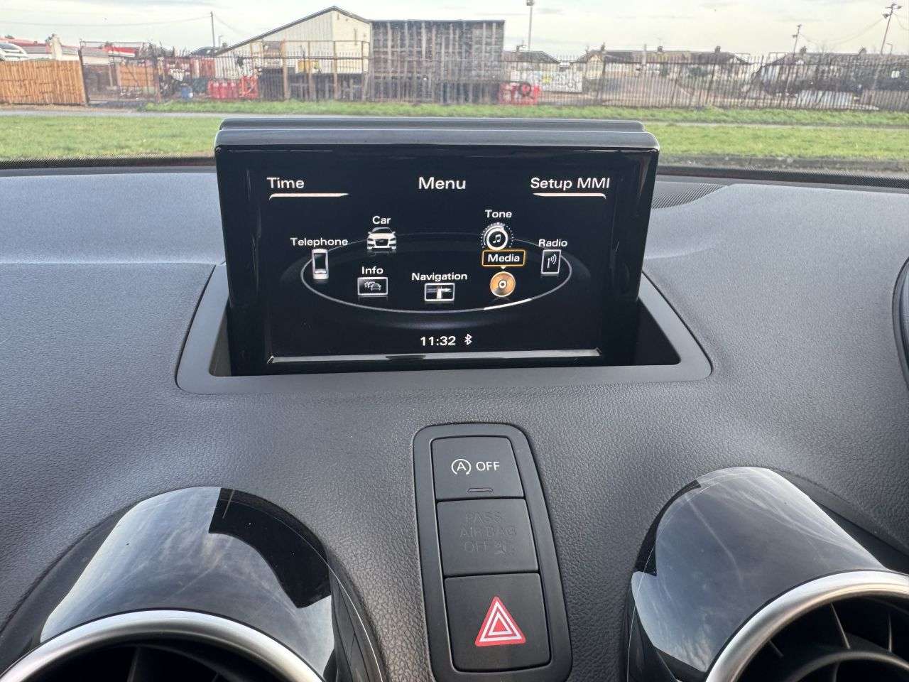 2017 AUDI A1 2017 AUDI A1