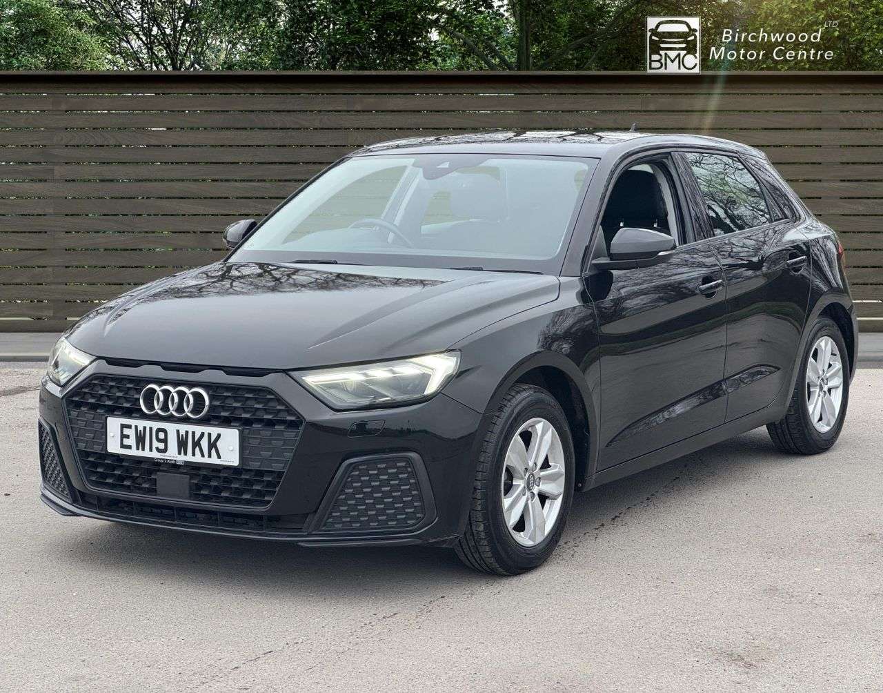 A 2019 AUDI A1 1.0 TFSI 25 SE Sportback 5dr Petrol Manual Euro 6 (s/s) (95 ps) FULL SERVIC A 2019 AUDI A1 1.0 TFSI 25 SE Sportback 5dr Petrol Manual Euro 6 (s/s) (95 ps) FULL SERVIC