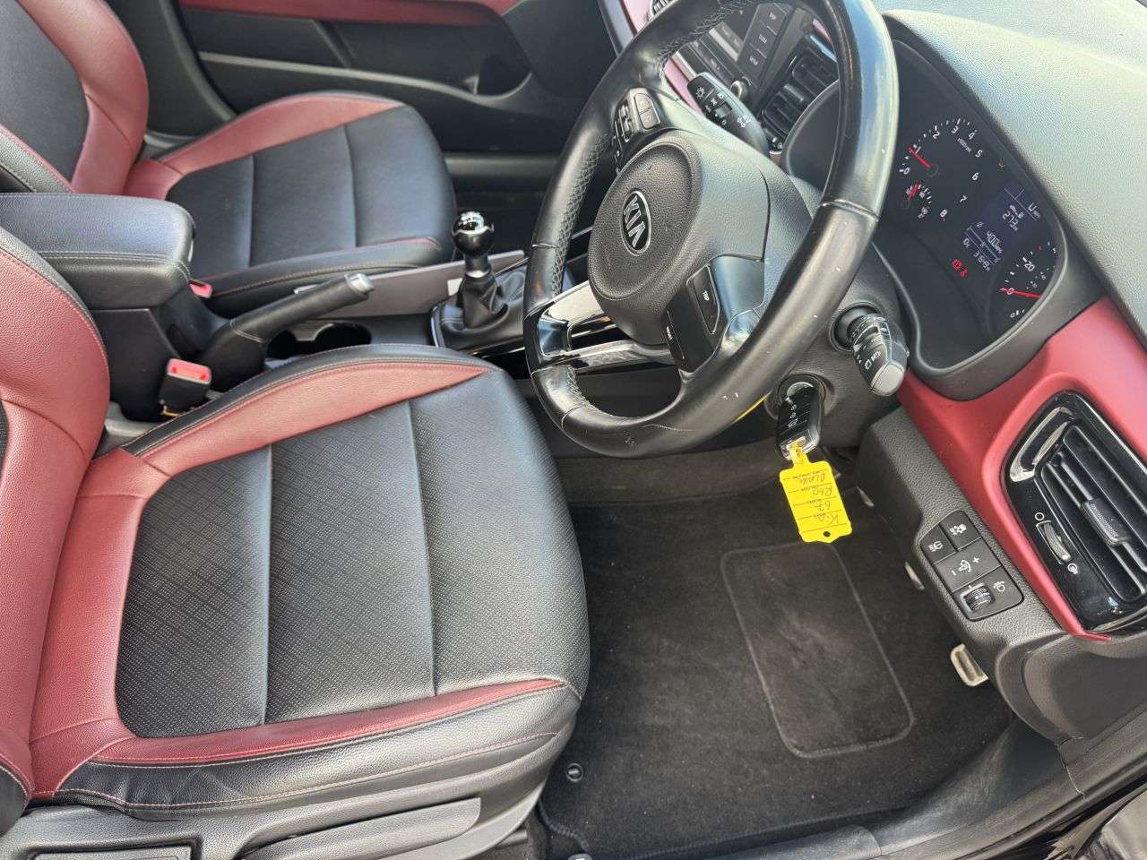 2018 KIA RIO 2018 KIA RIO