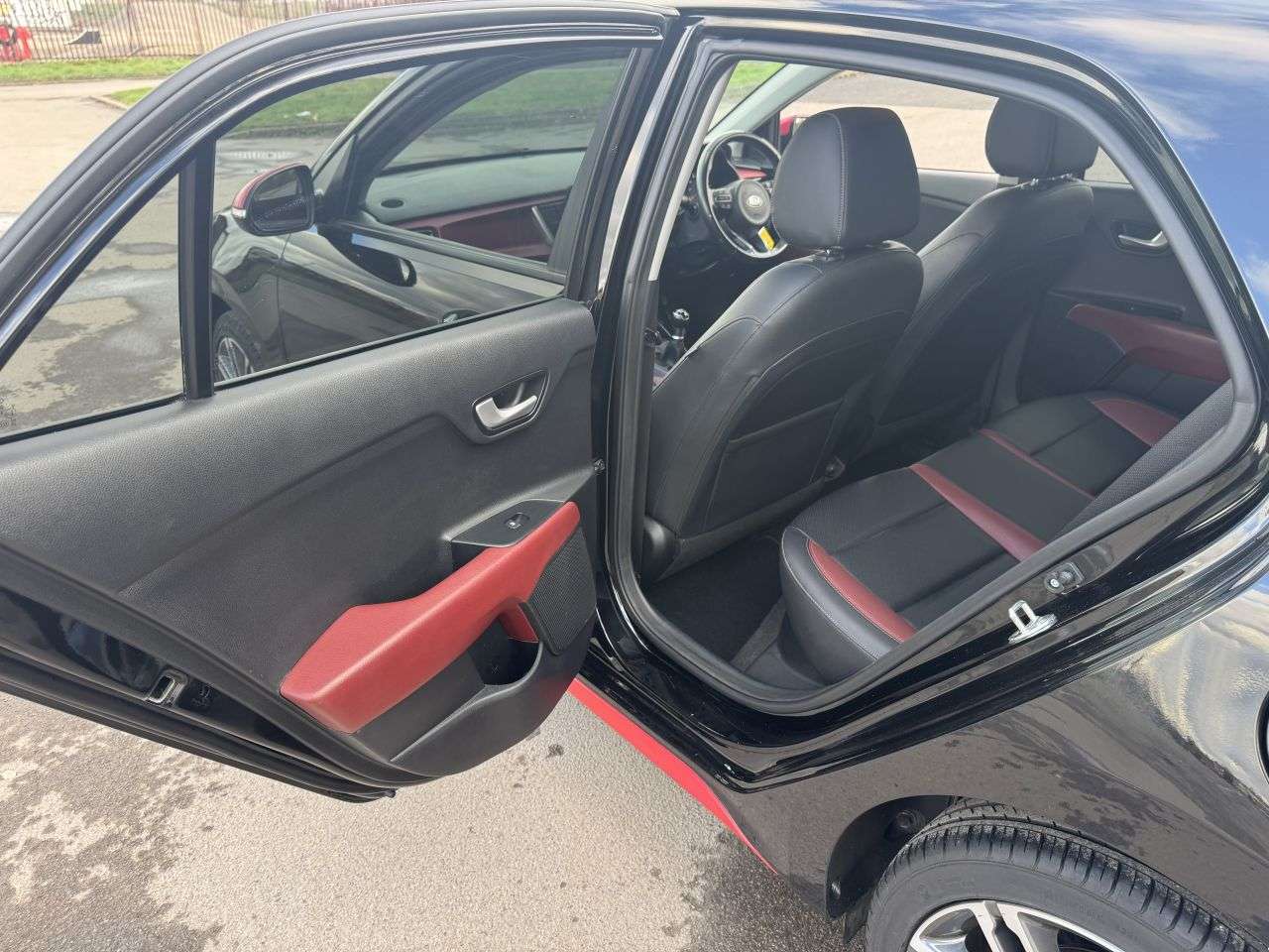 2018 KIA RIO 2018 KIA RIO