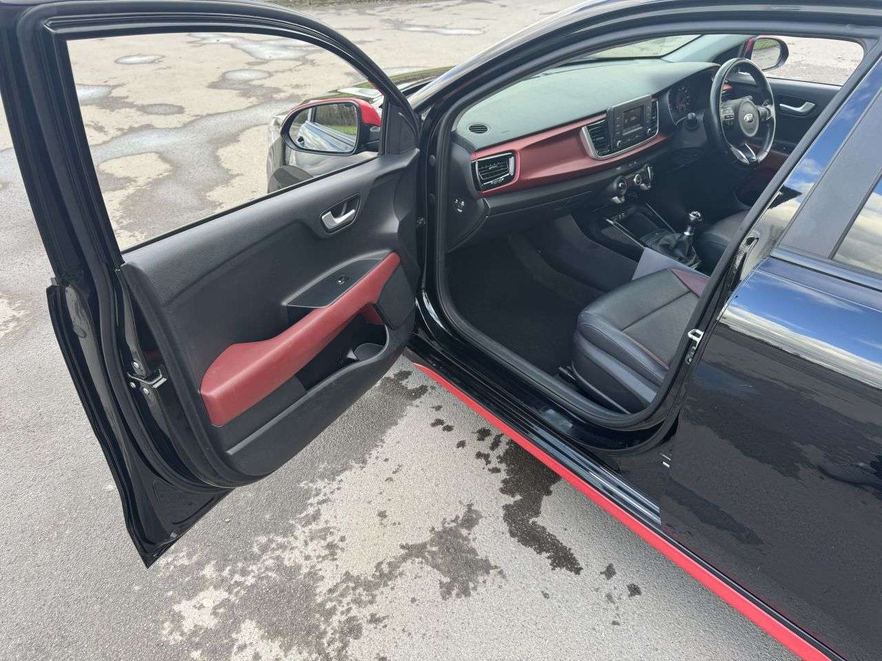 2018 KIA RIO 2018 KIA RIO