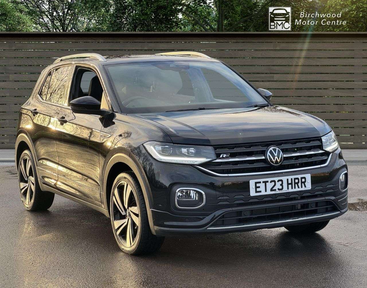 A 2023 VOLKSWAGEN T-CROSS 1.5 TSI EVO R-Line SUV 5dr Petrol DSG Euro 6 (s/s) (150 ps) FULL SERVICE HI A 2023 VOLKSWAGEN T-CROSS 1.5 TSI EVO R-Line SUV 5dr Petrol DSG Euro 6 (s/s) (150 ps) FULL SERVICE HI