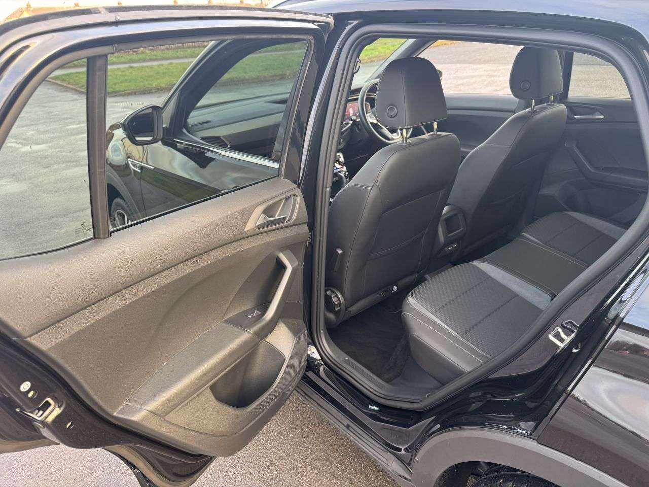 2023 VOLKSWAGEN T-CROSS 2023 VOLKSWAGEN T-CROSS