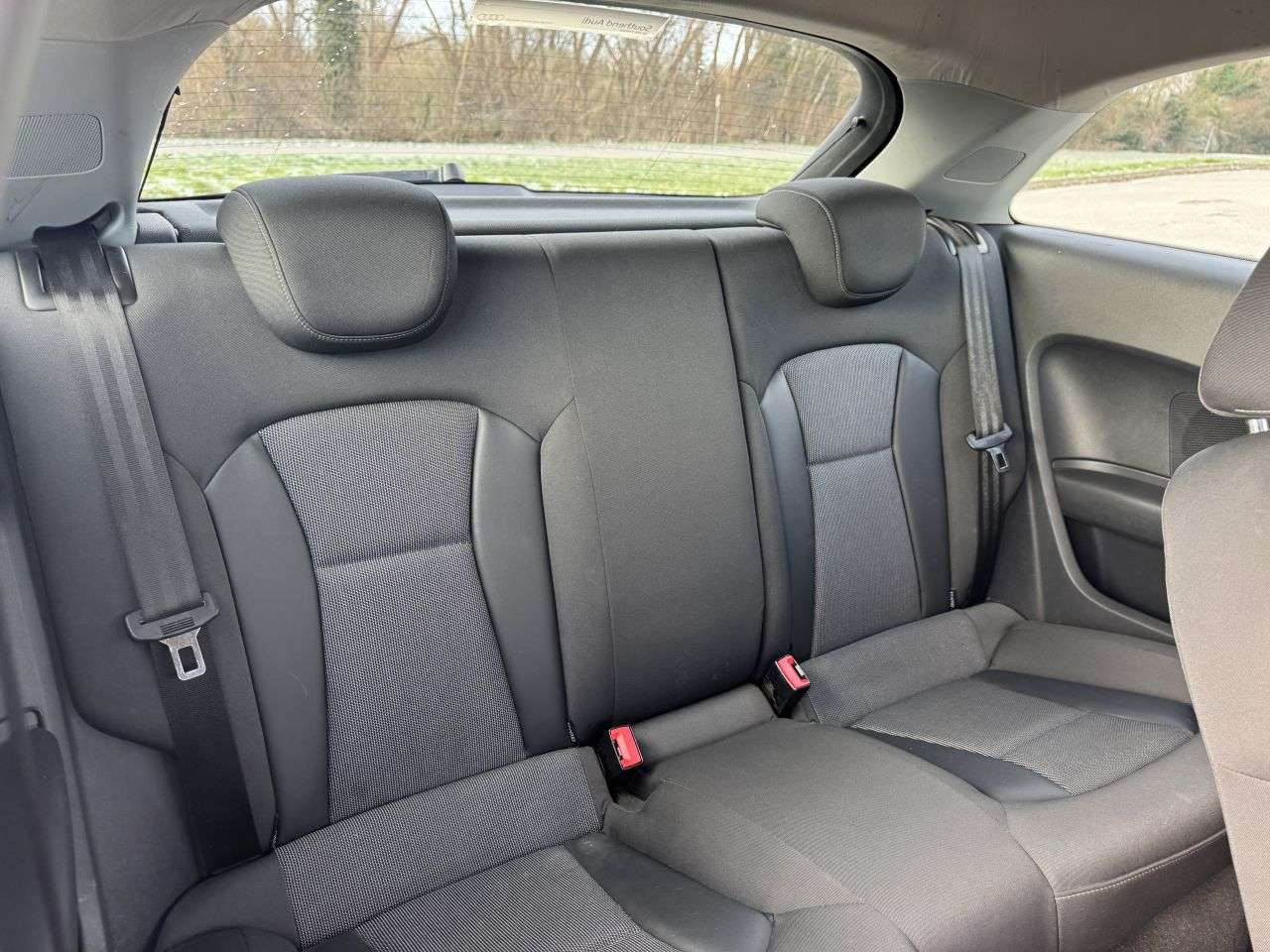 2011 AUDI A1 2011 AUDI A1