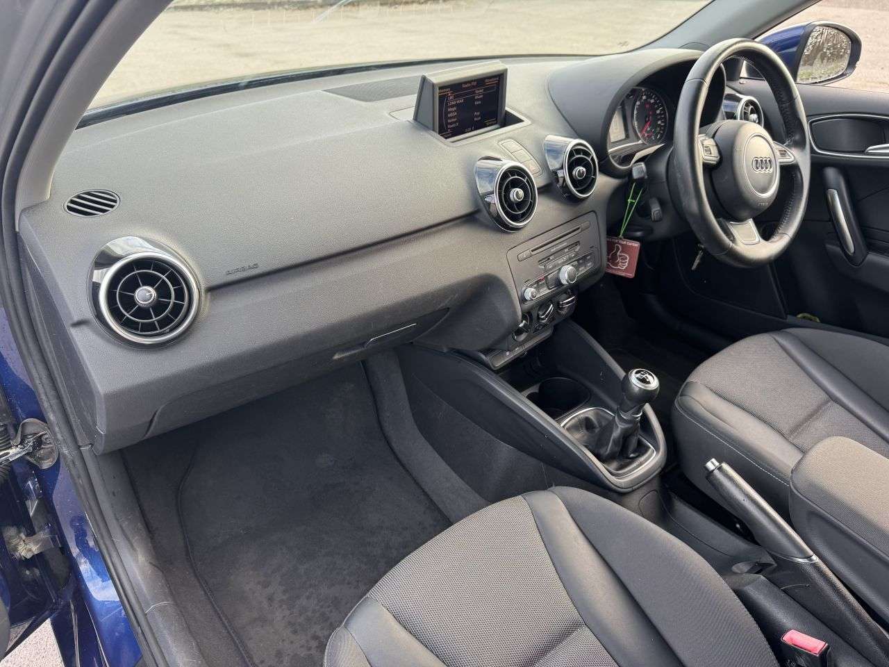 2011 AUDI A1 2011 AUDI A1