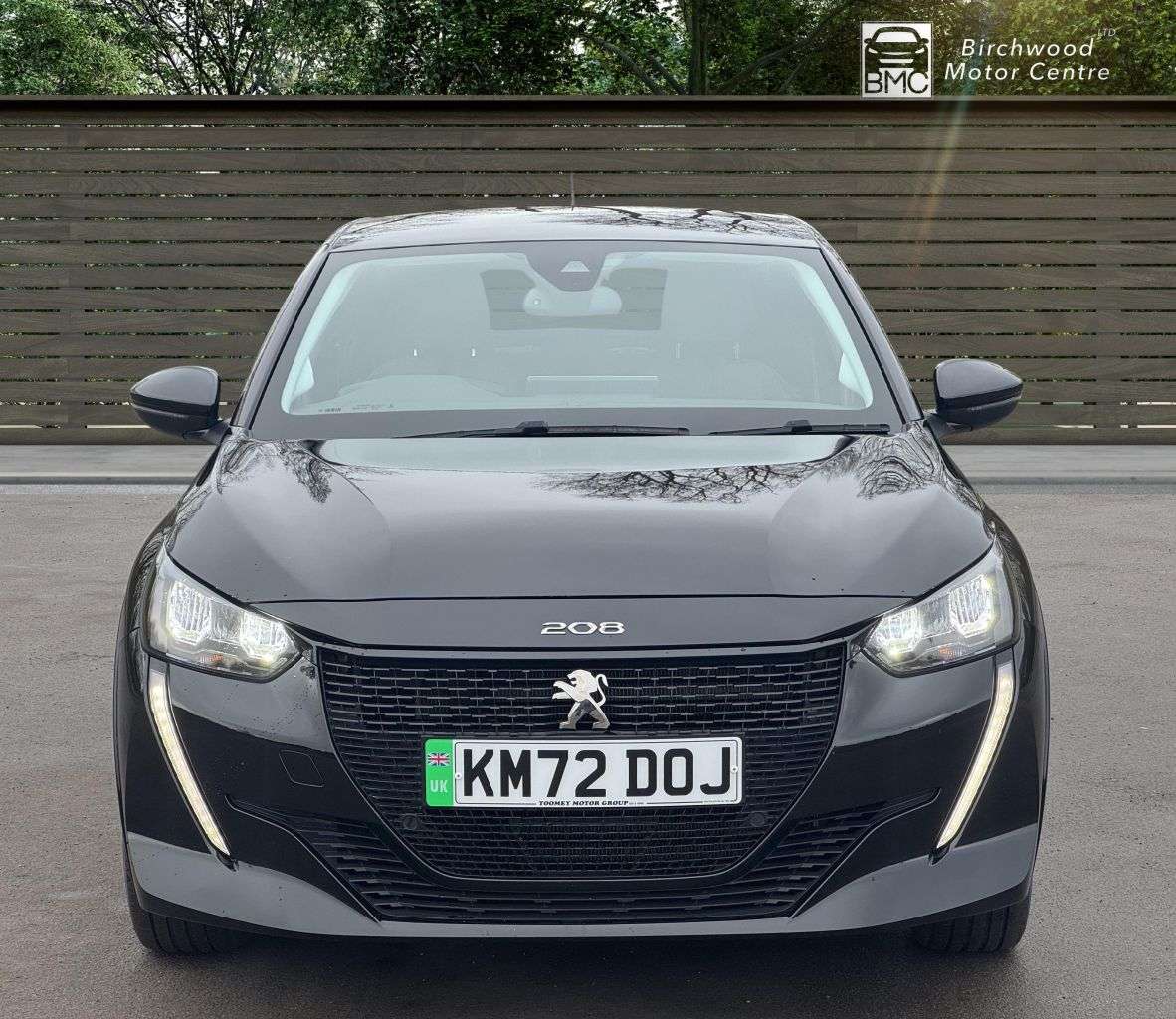 A 2022 PEUGEOT E-208 50kWh Allure Premium + Hatchback 5dr Electric Auto (7kW Charger) (136 ps) F A 2022 PEUGEOT E-208 50kWh Allure Premium + Hatchback 5dr Electric Auto (7kW Charger) (136 ps) F