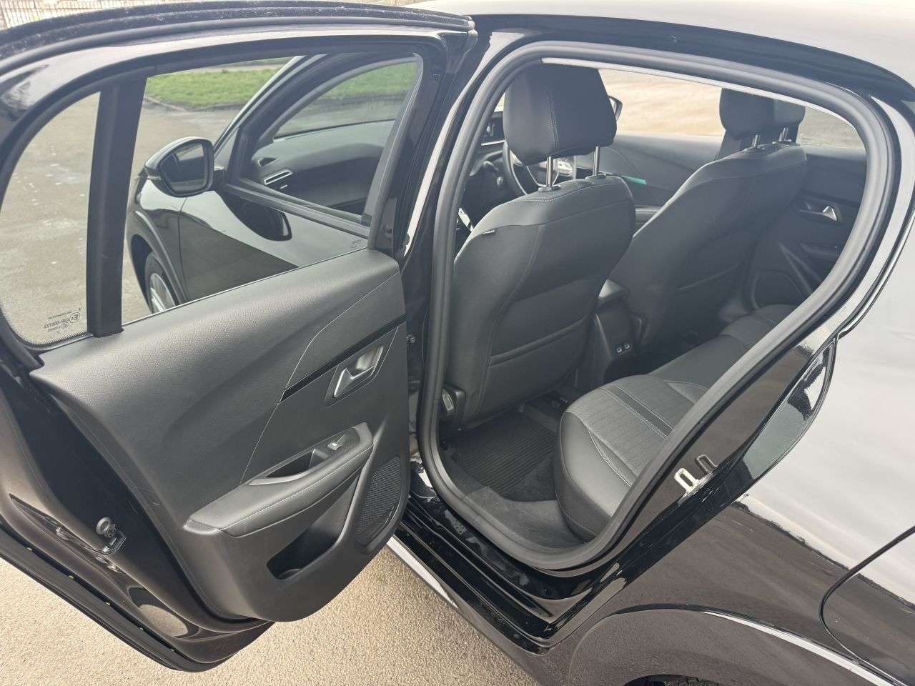 2022 PEUGEOT E-208 2022 PEUGEOT E-208