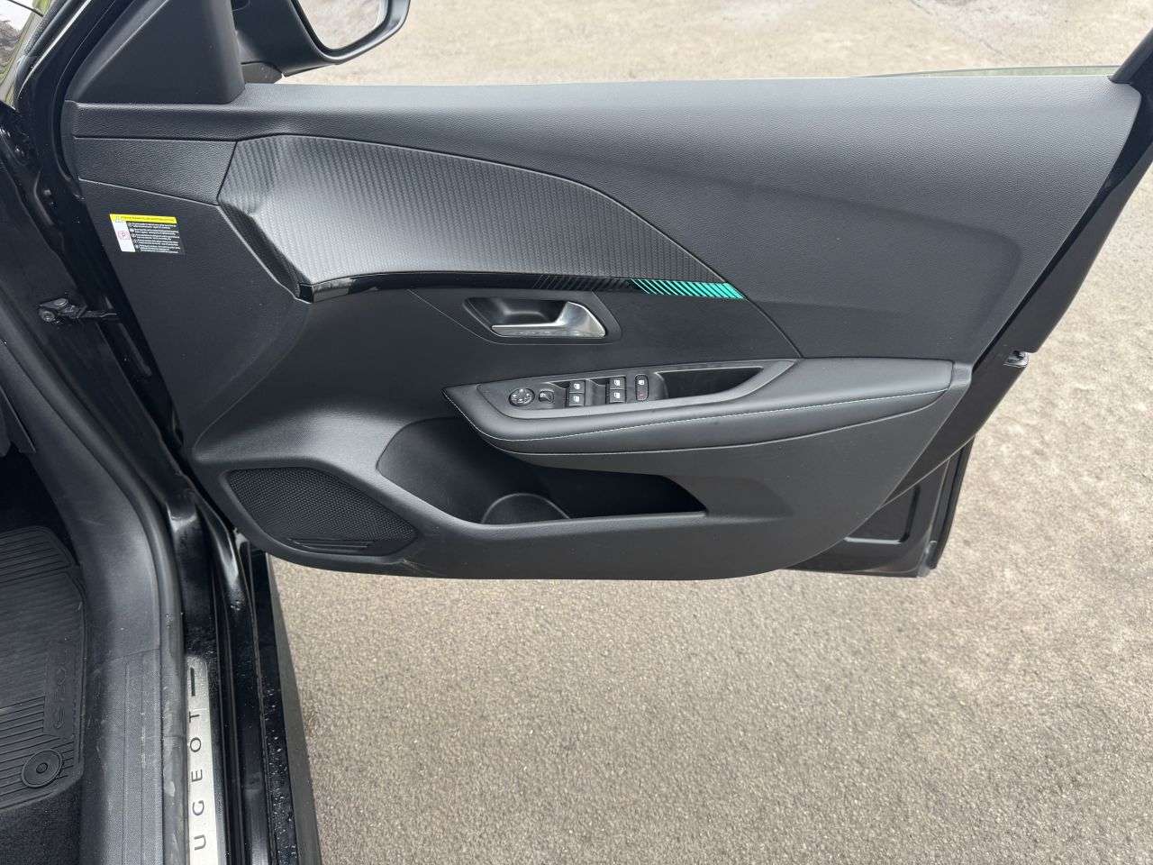 2022 PEUGEOT E-208 2022 PEUGEOT E-208