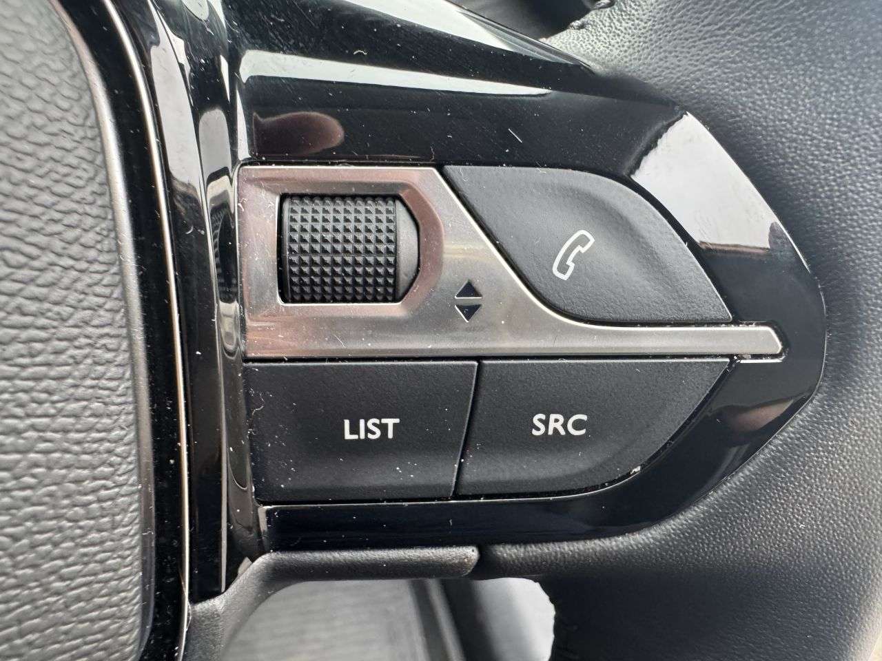 2022 PEUGEOT E-208 2022 PEUGEOT E-208