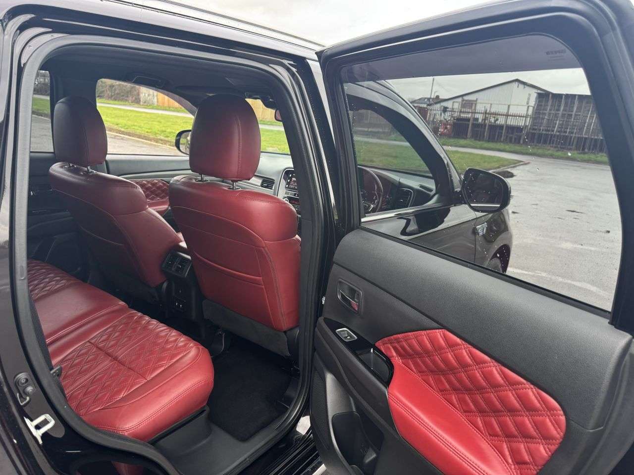 2019 MITSUBISHI OUTLANDER 2019 MITSUBISHI OUTLANDER