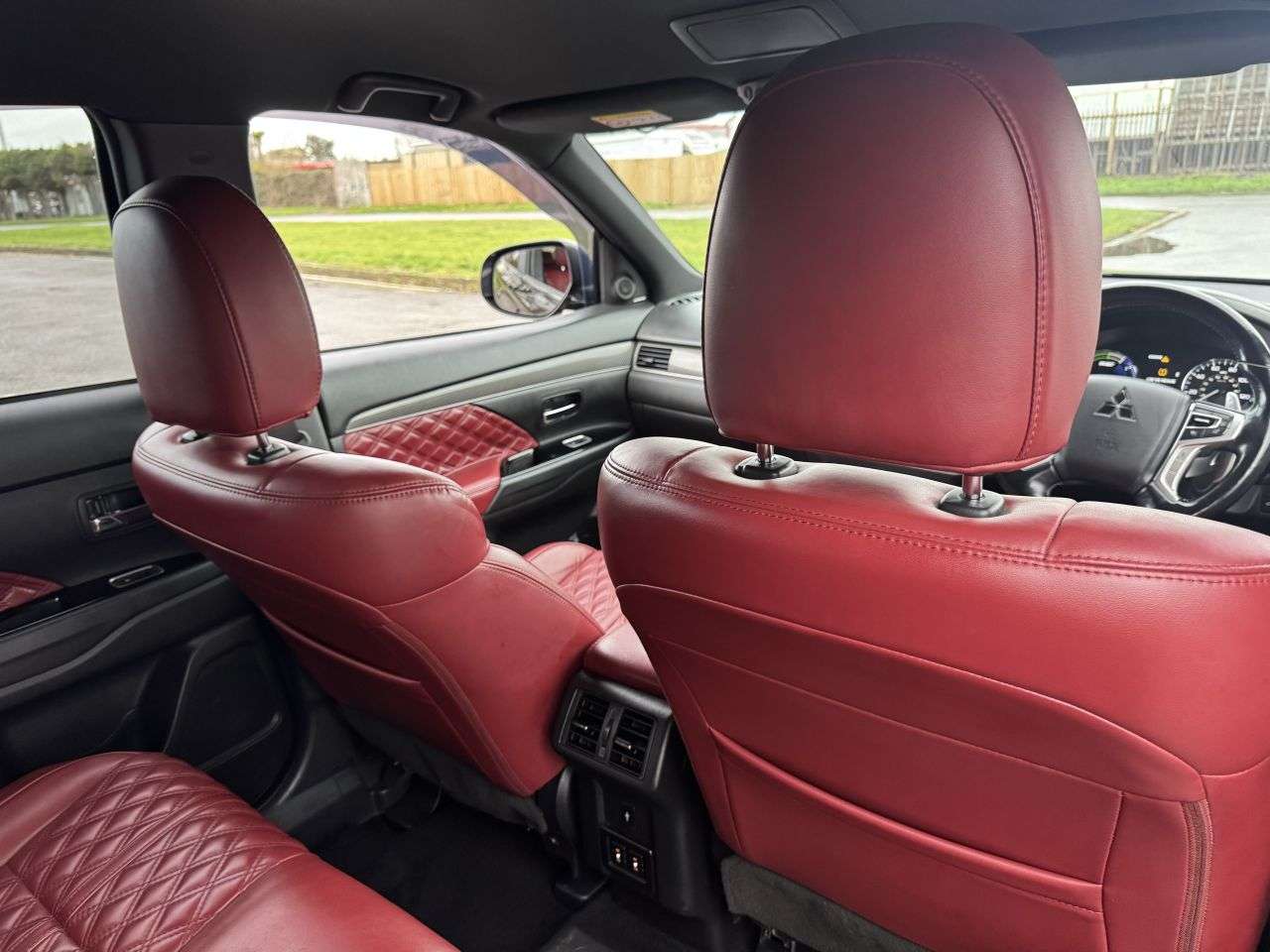 2019 MITSUBISHI OUTLANDER 2019 MITSUBISHI OUTLANDER