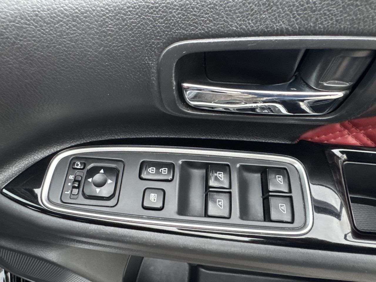 2019 MITSUBISHI OUTLANDER 2019 MITSUBISHI OUTLANDER