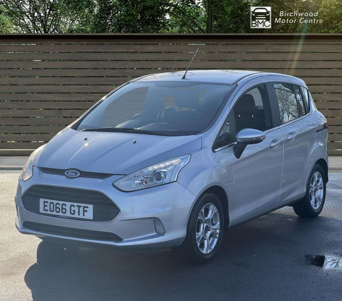 A 2016 FORD B-MAX 1.6 Zetec MPV 5dr Petrol Powershift Euro 5 (105 ps) SERVICE HISTORY A 2016 FORD B-MAX 1.6 Zetec MPV 5dr Petrol Powershift Euro 5 (105 ps) SERVICE HISTORY