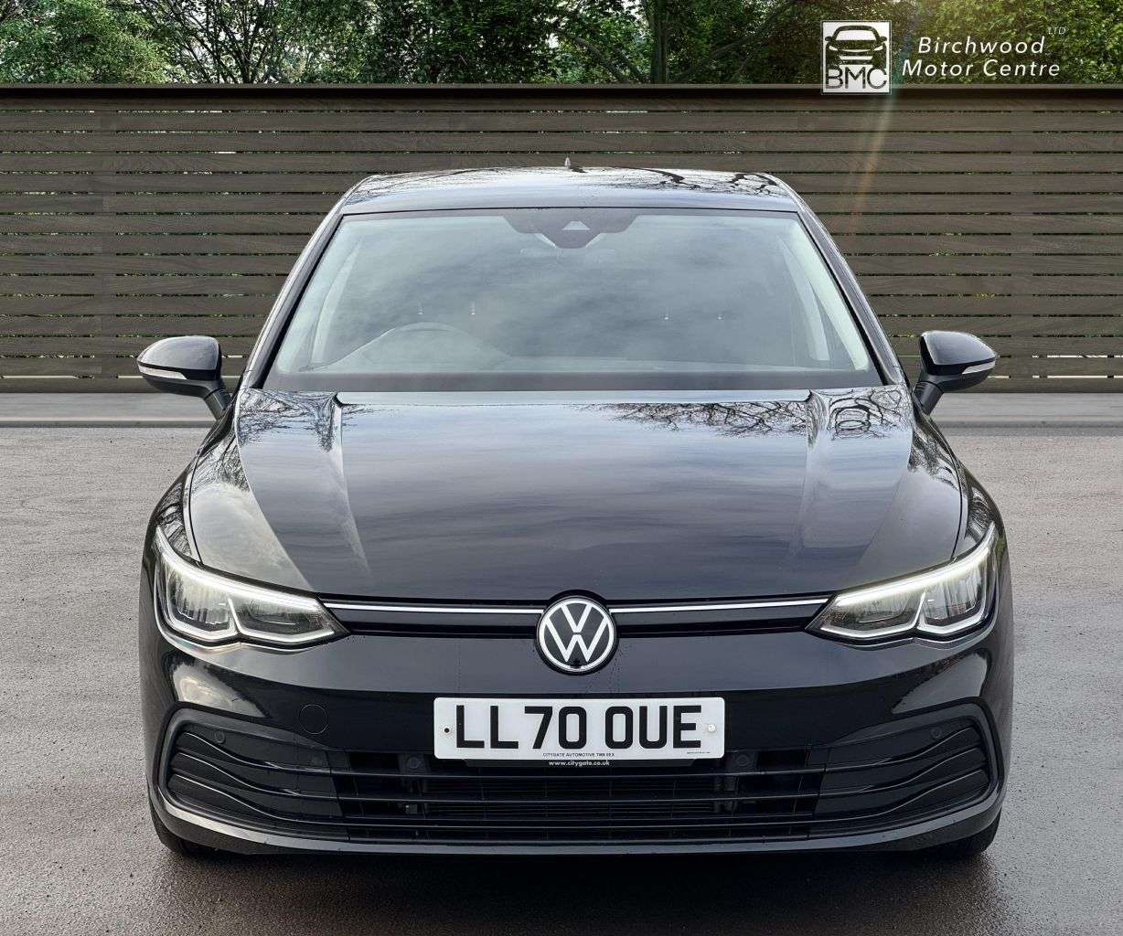 A 2020 VOLKSWAGEN GOLF 1.5 eTSI MHEV Life Hatchback 5dr Petrol Hybrid DSG Euro 6 (s/s) (150 ps) PA A 2020 VOLKSWAGEN GOLF 1.5 eTSI MHEV Life Hatchback 5dr Petrol Hybrid DSG Euro 6 (s/s) (150 ps) PA