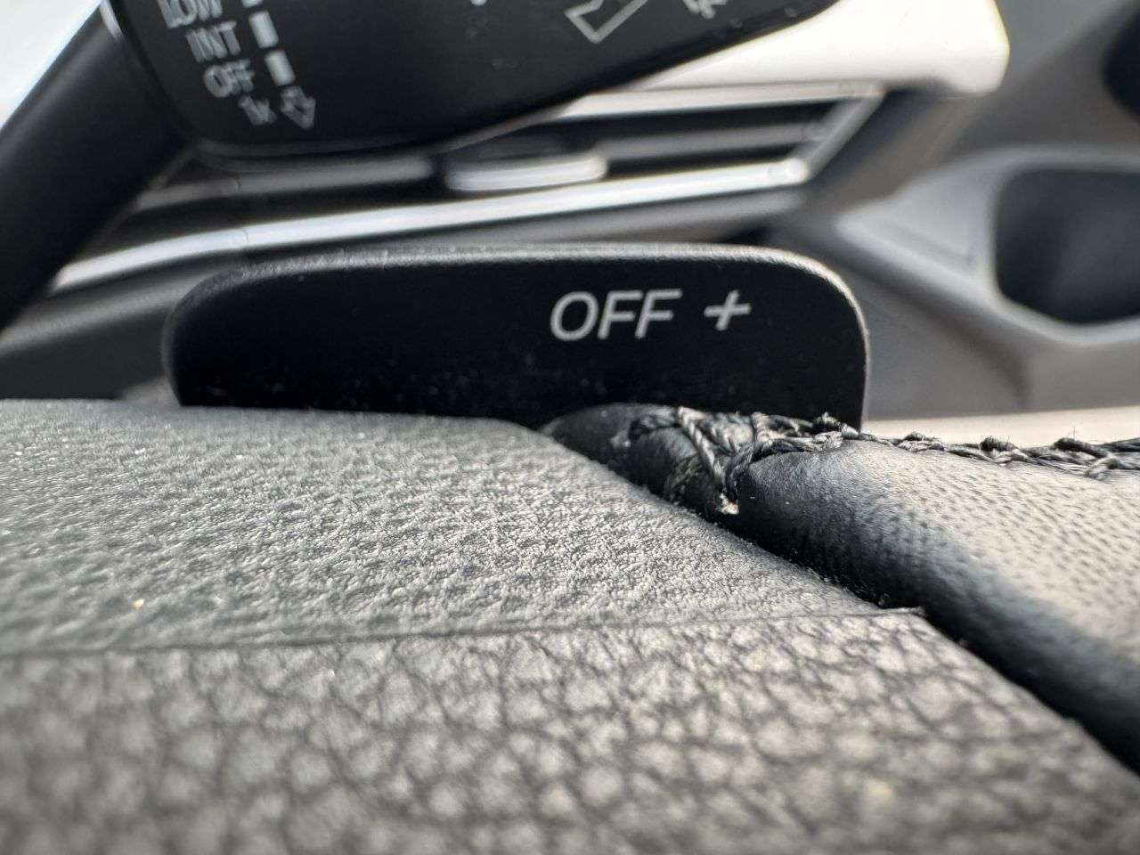 2020 VOLKSWAGEN GOLF 2020 VOLKSWAGEN GOLF