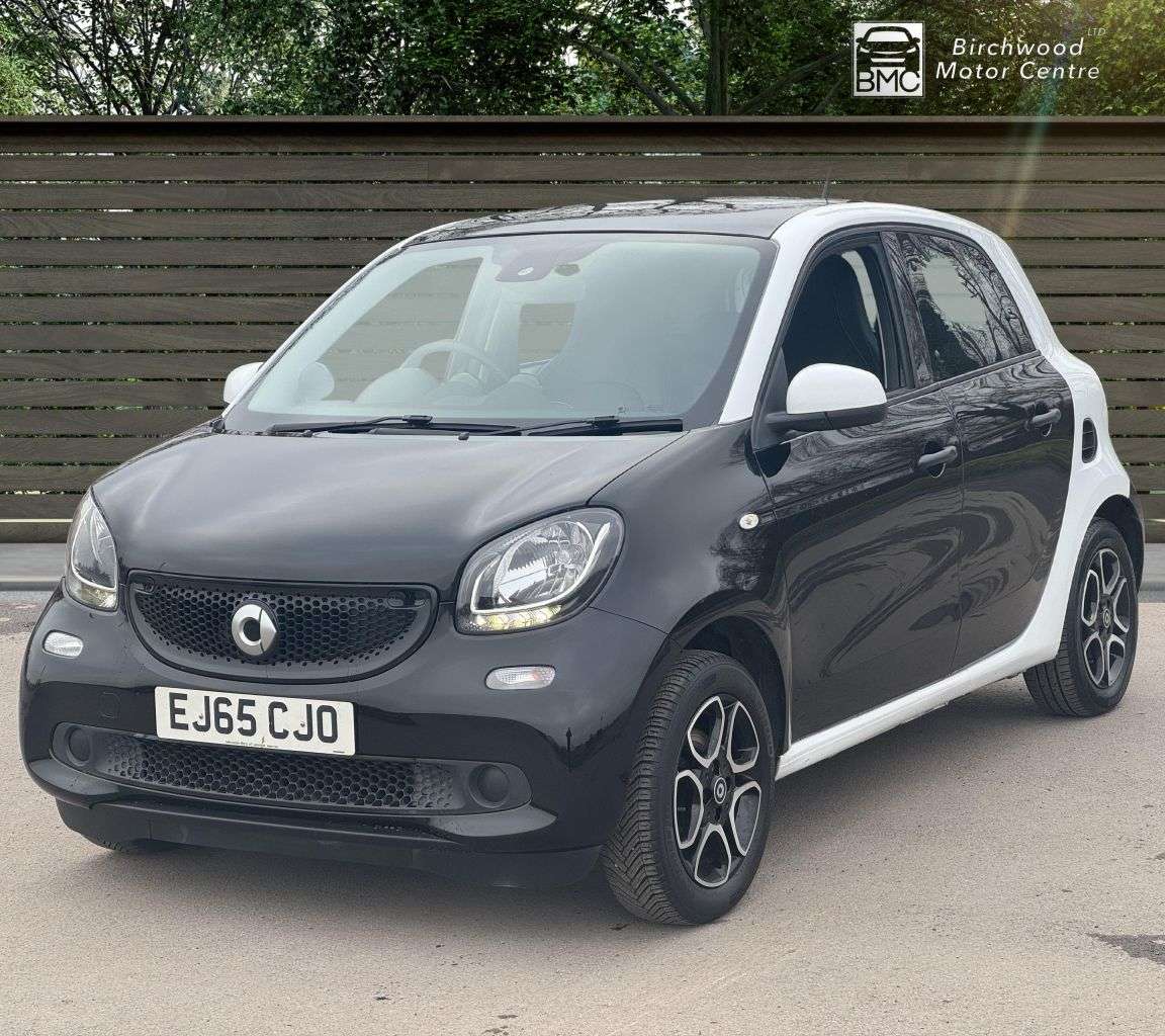 A 2015 SMART FORFOUR 1.0 Prime (Premium) Hatchback 5dr Petrol Twinamic Euro 6 (s/s) (71 ps) A 2015 SMART FORFOUR 1.0 Prime (Premium) Hatchback 5dr Petrol Twinamic Euro 6 (s/s) (71 ps)