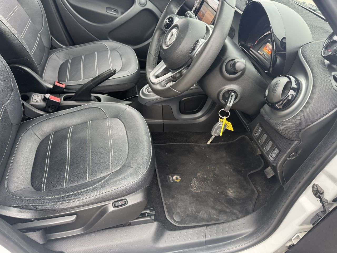 2015 SMART FORFOUR 2015 SMART FORFOUR