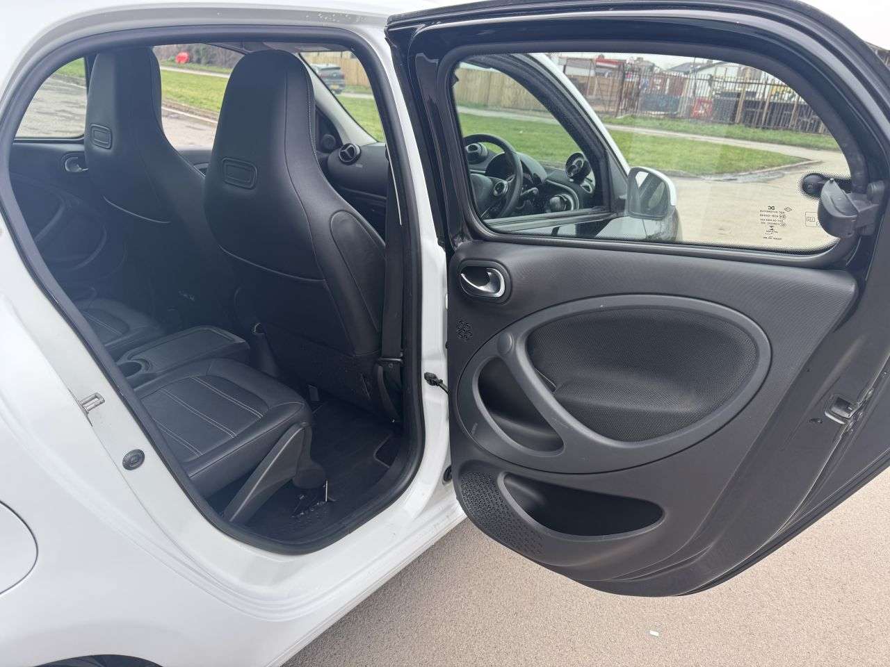 2015 SMART FORFOUR 2015 SMART FORFOUR